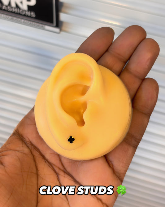 Clove Studs