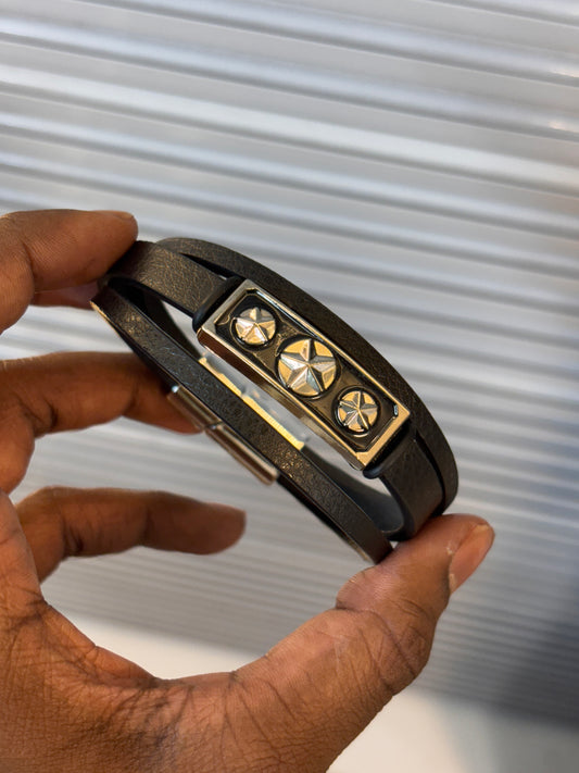 3 Star Leather Bracelet