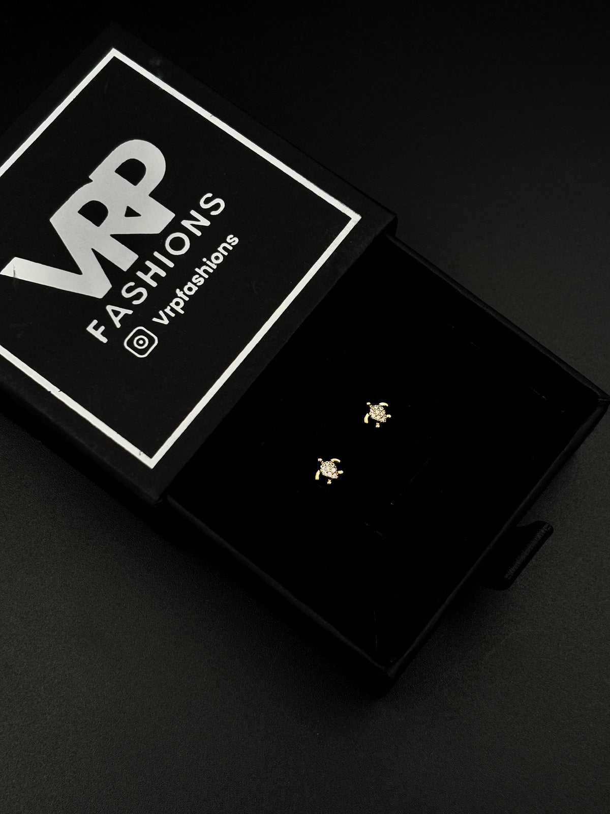 Turtle Studs