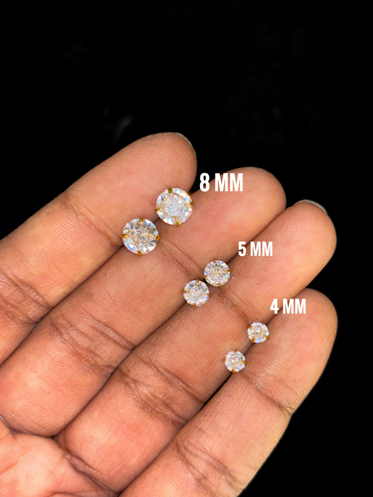 Round Solitaire Studs