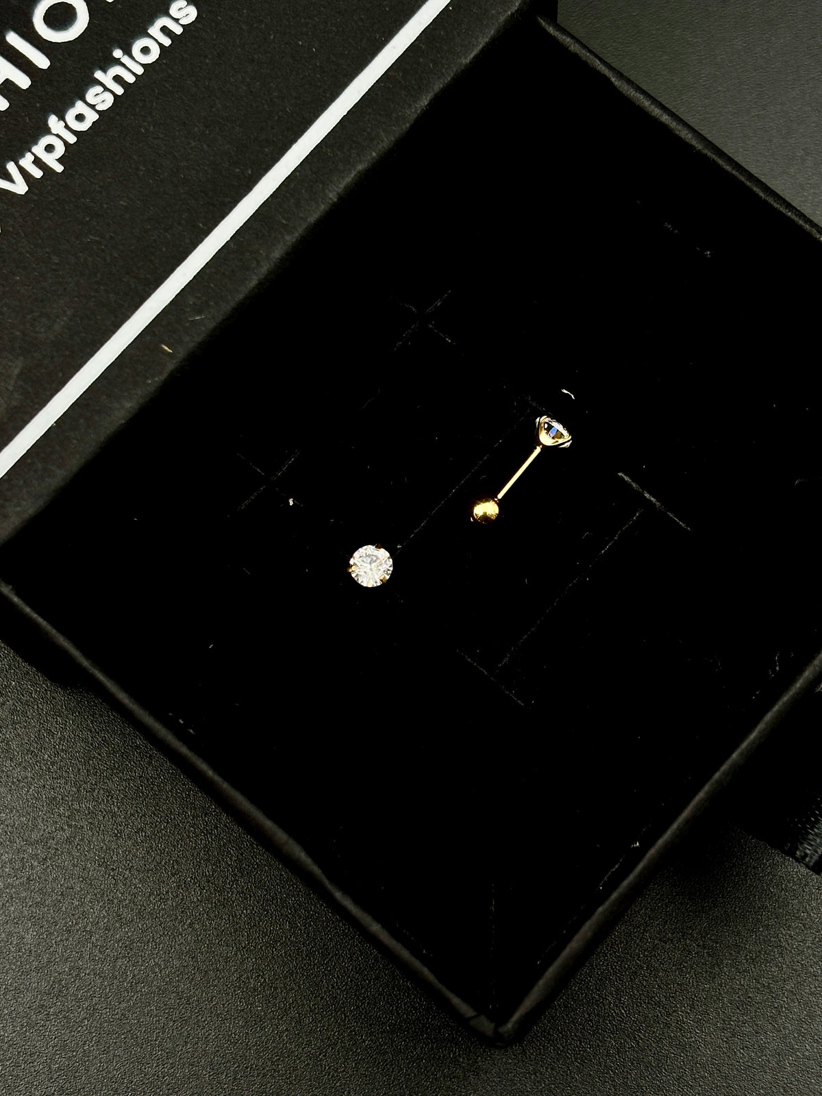 Classic Round Solitaire Studs - 3 mm Size - Round Back Screw - Gold