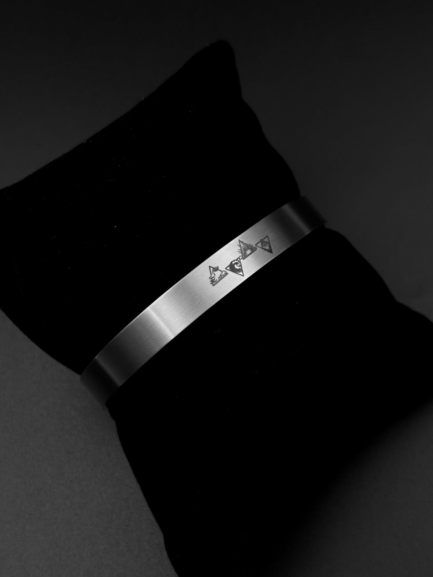 Elements of Earth - Cuffs