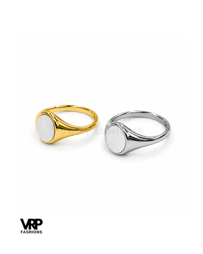 Pearl Oval Signet Ring