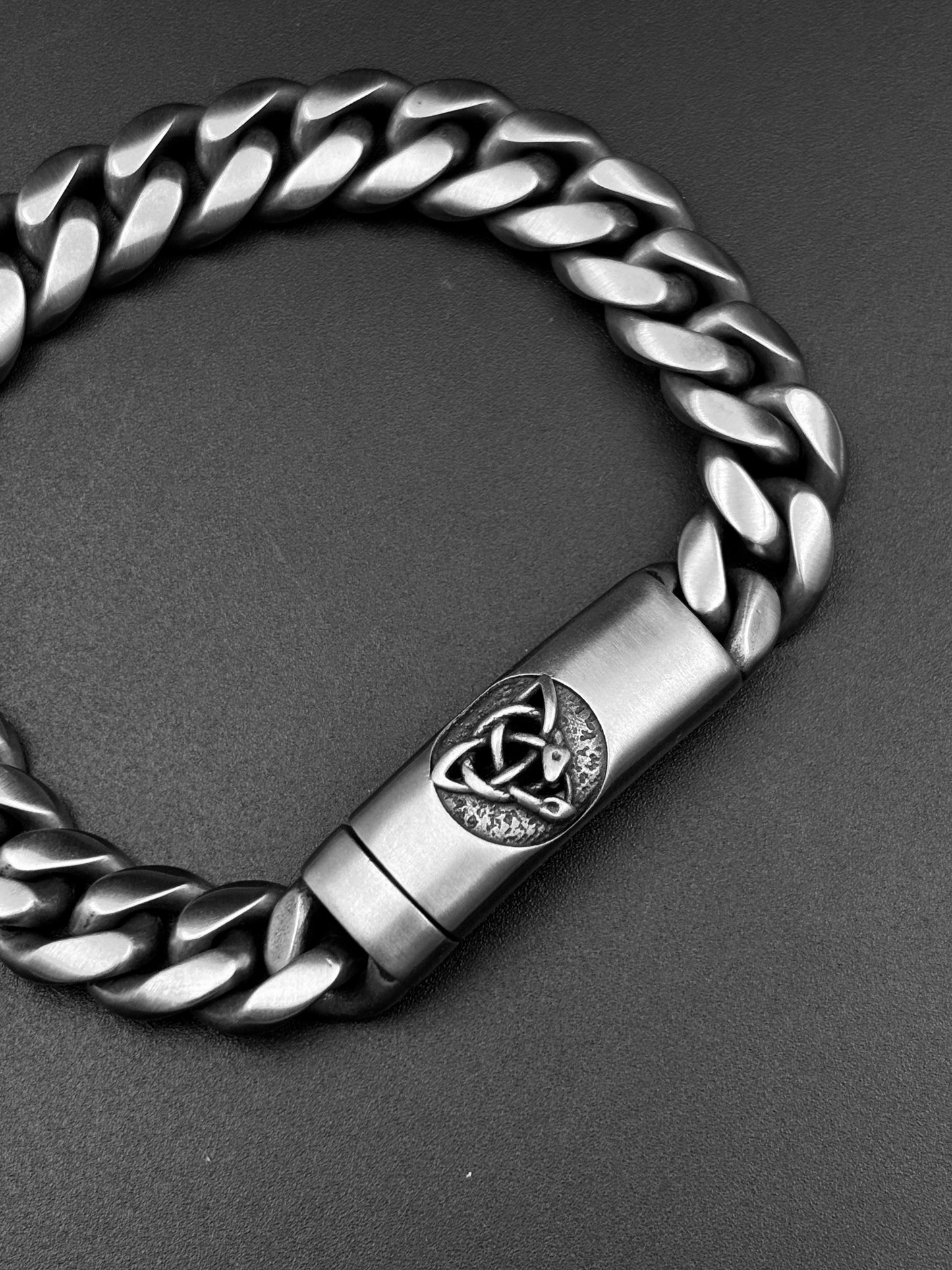 NagVansh - Cuban Bracelet