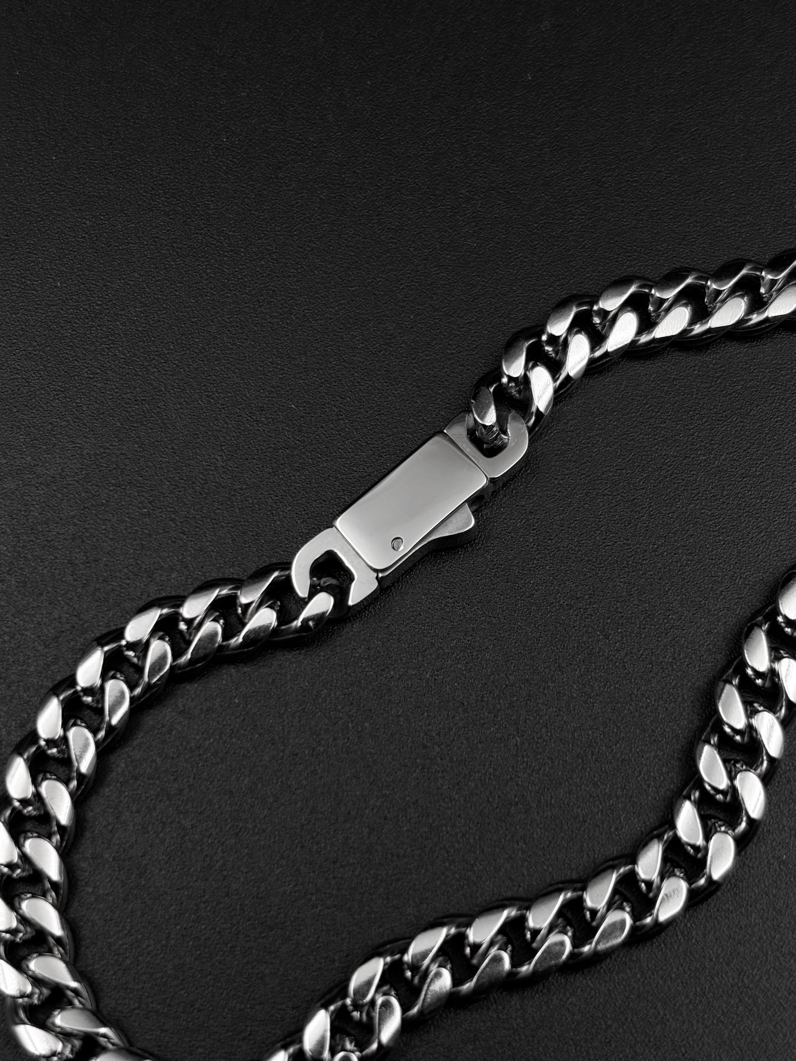 PressFit Cuban Chain Bracelet