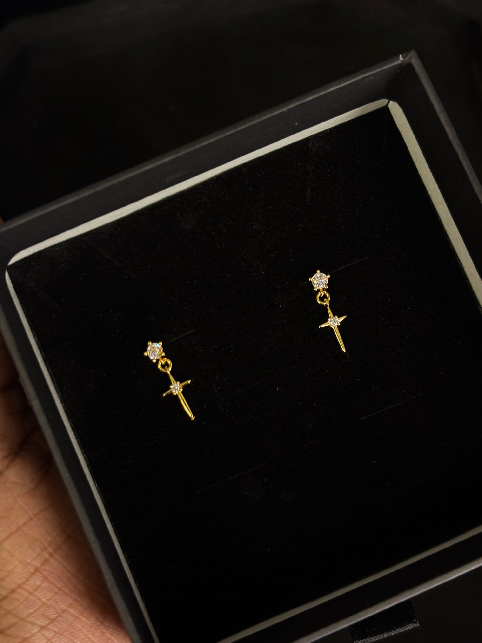 Spike Drop Earings