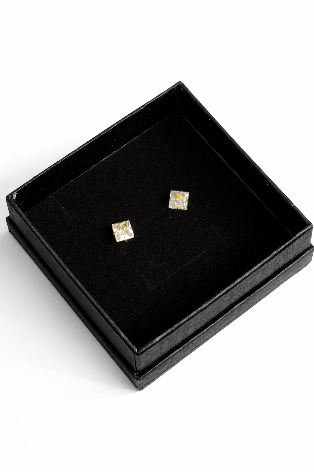 5 mm Square Studs
