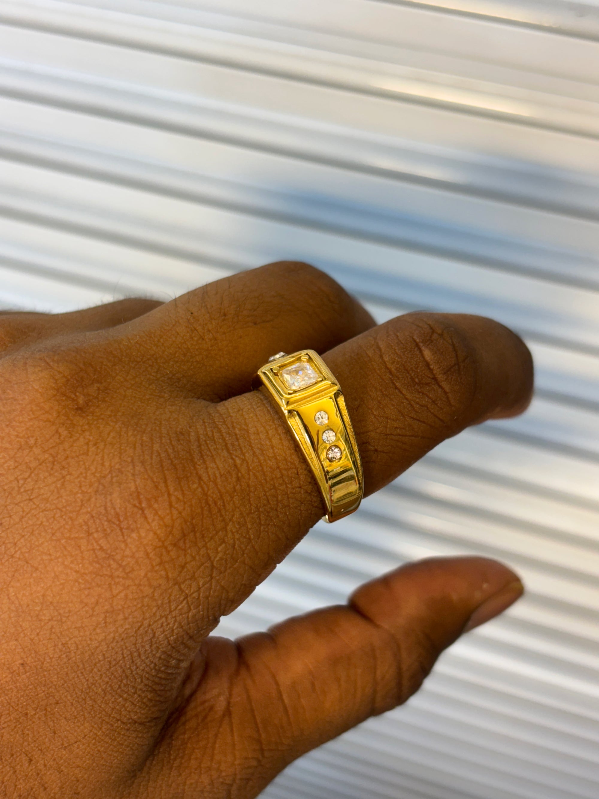 Orozo Gold Ring