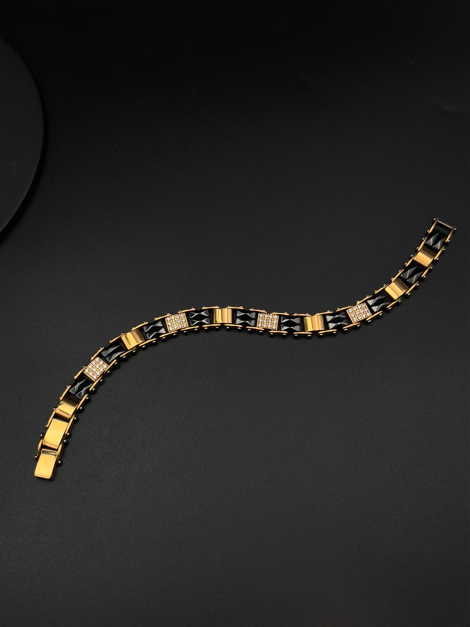 Zeric Bracelet