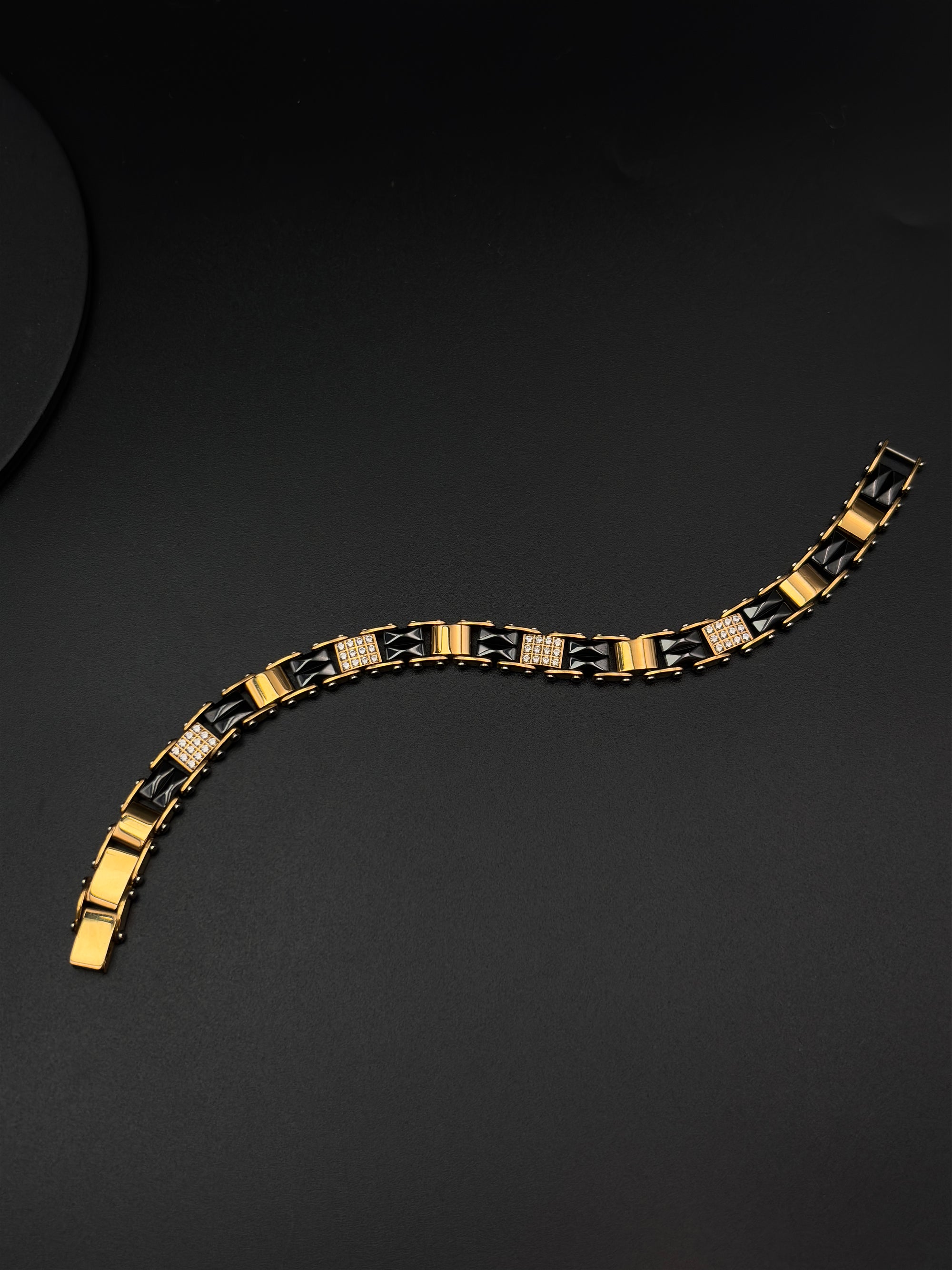 Zeric Bracelet