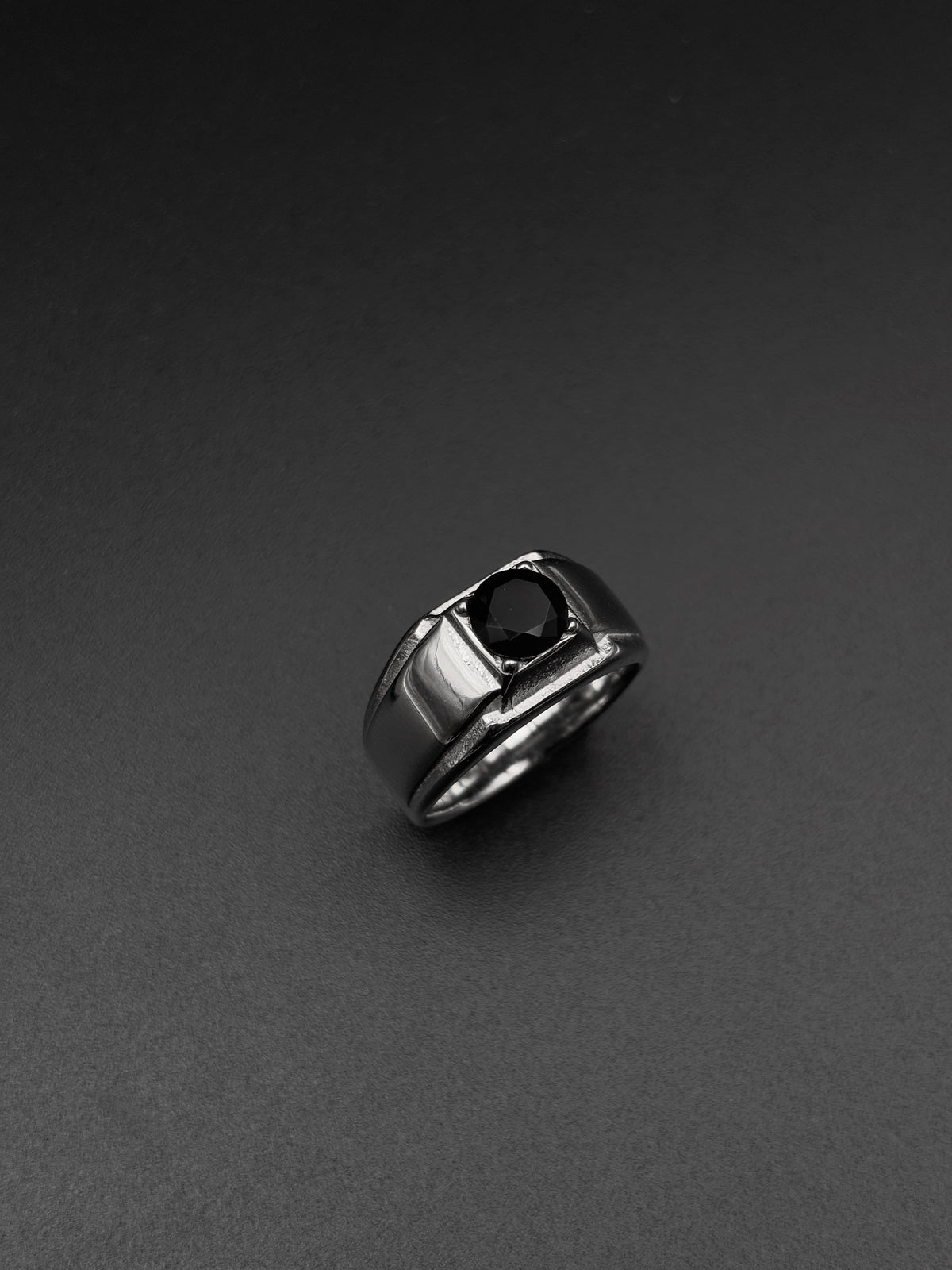 Figma Ring ~ Ring of February
