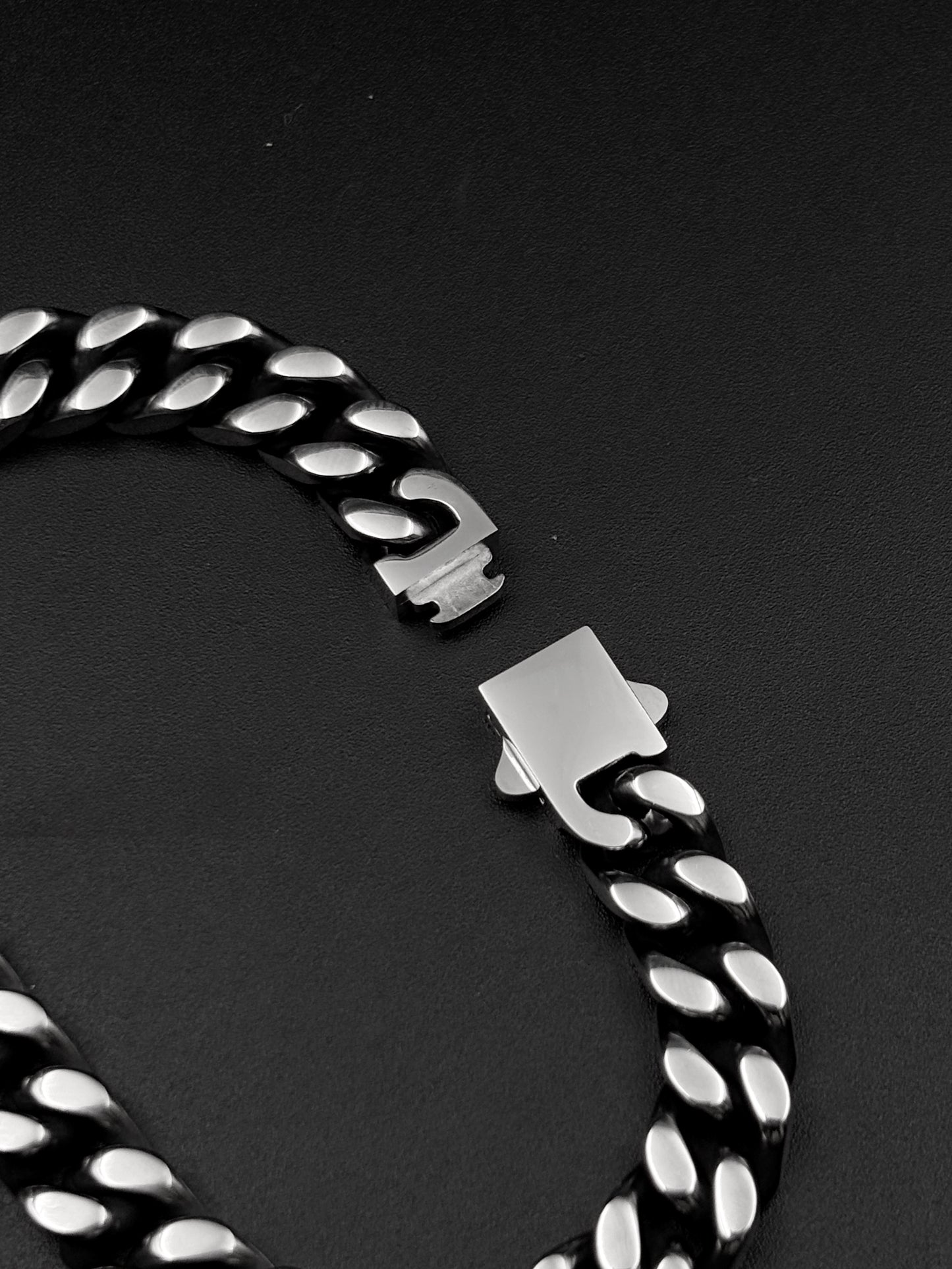 SnapLink - Gunmetal Bracelet