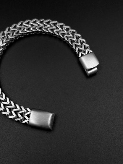 Mamooth Steel Chain Bracelet