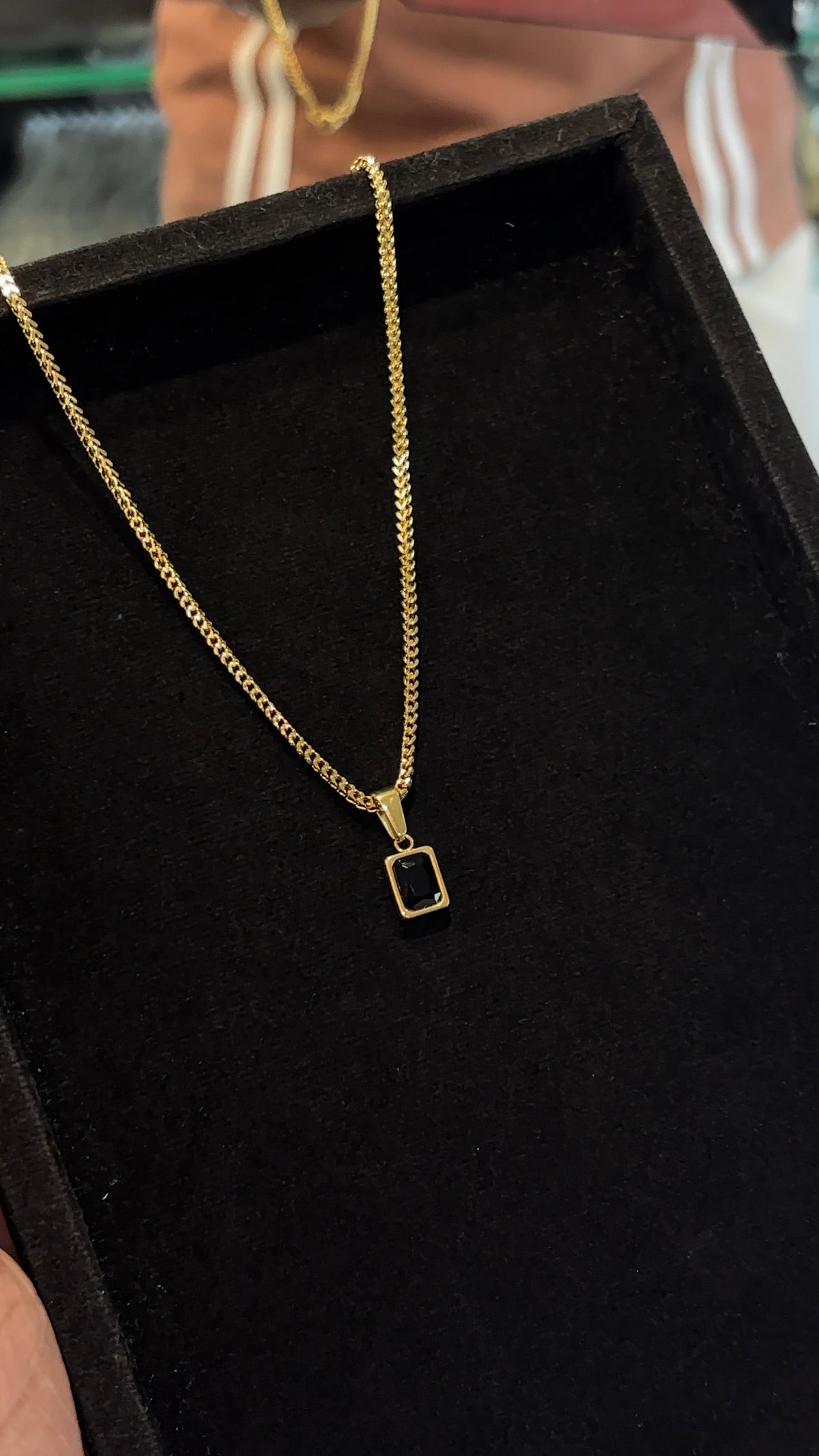 Ratna Signet Pendent
