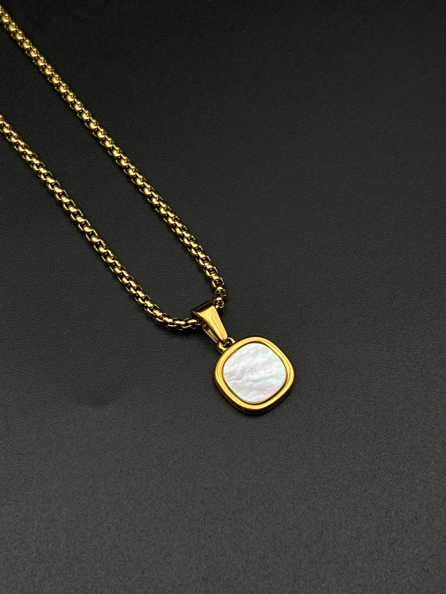 Square Pearl Signet Necklace
