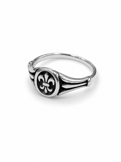 Fleur di lis - Signet Ring