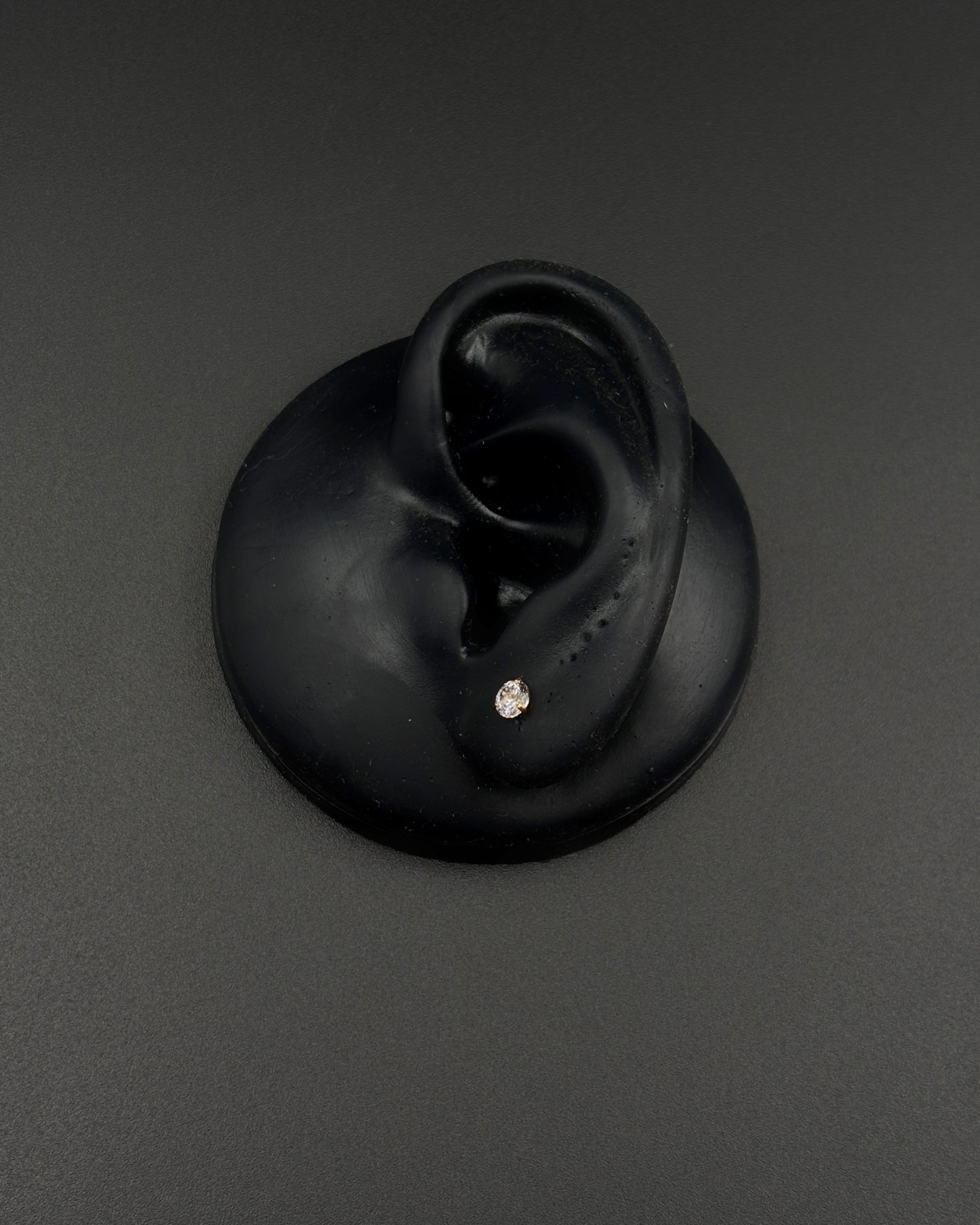 Round Solitaire Studs