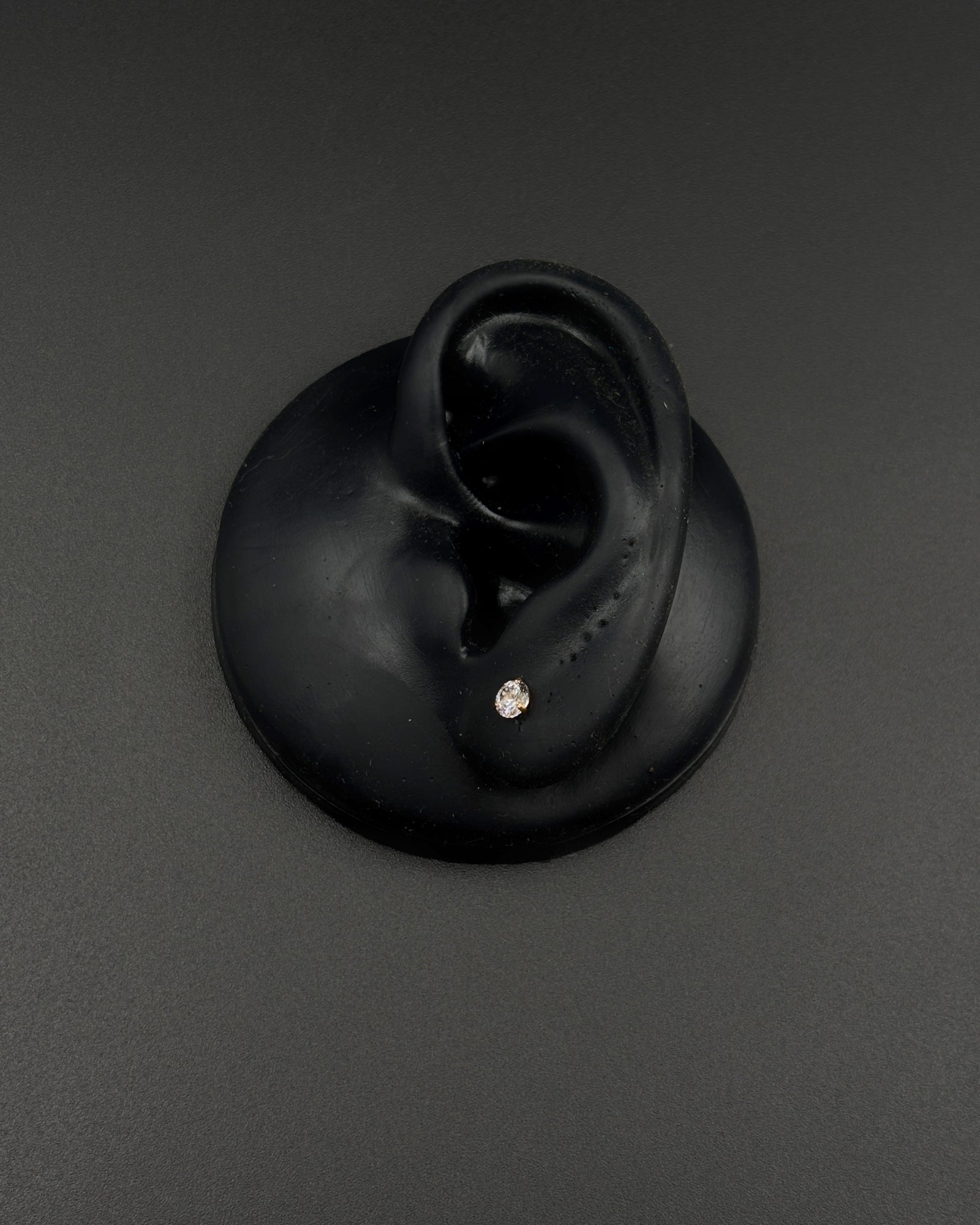 Round Solitaire Studs
