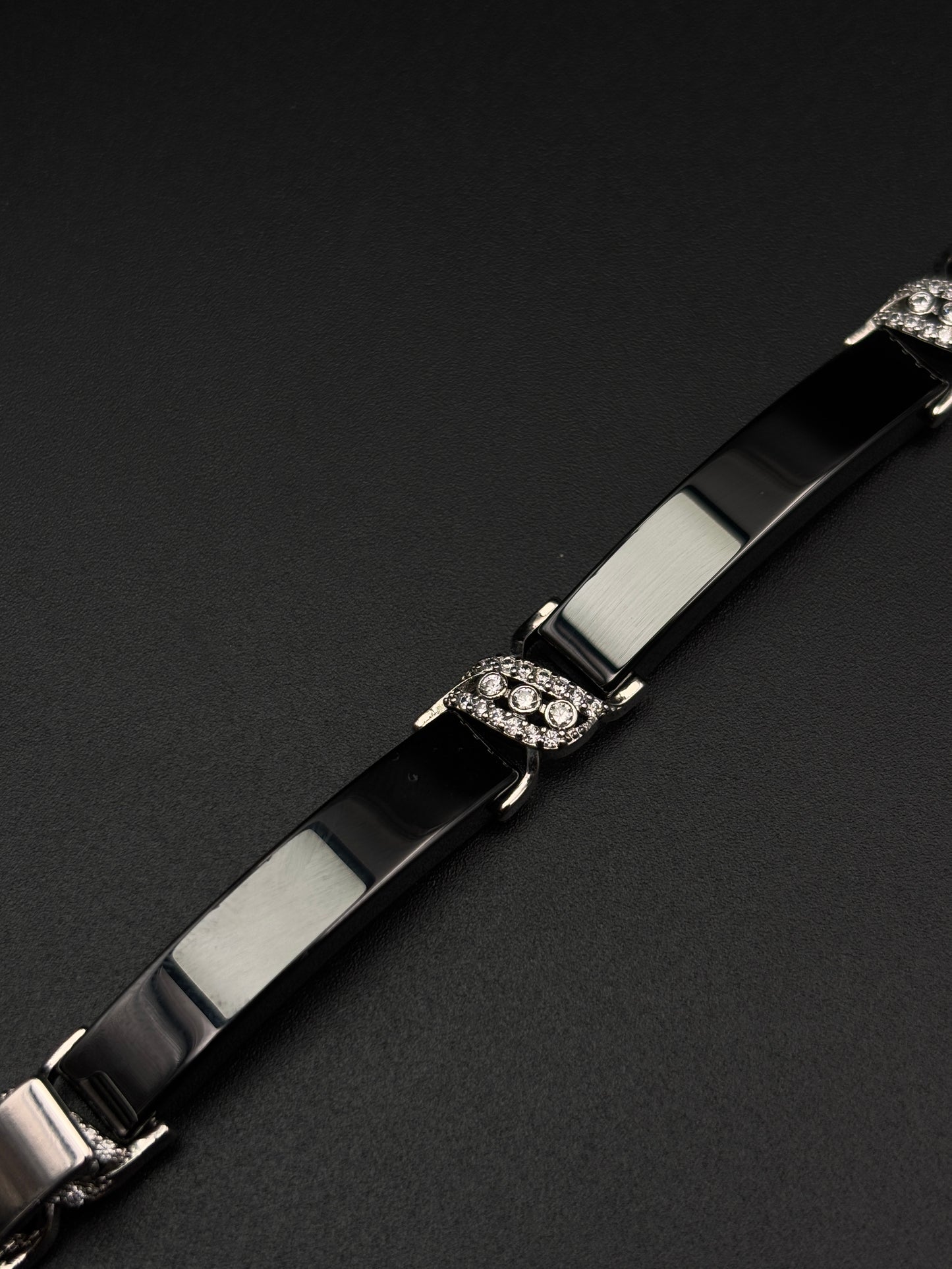 Cerion Ceramic