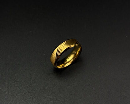 Matty Core Ring