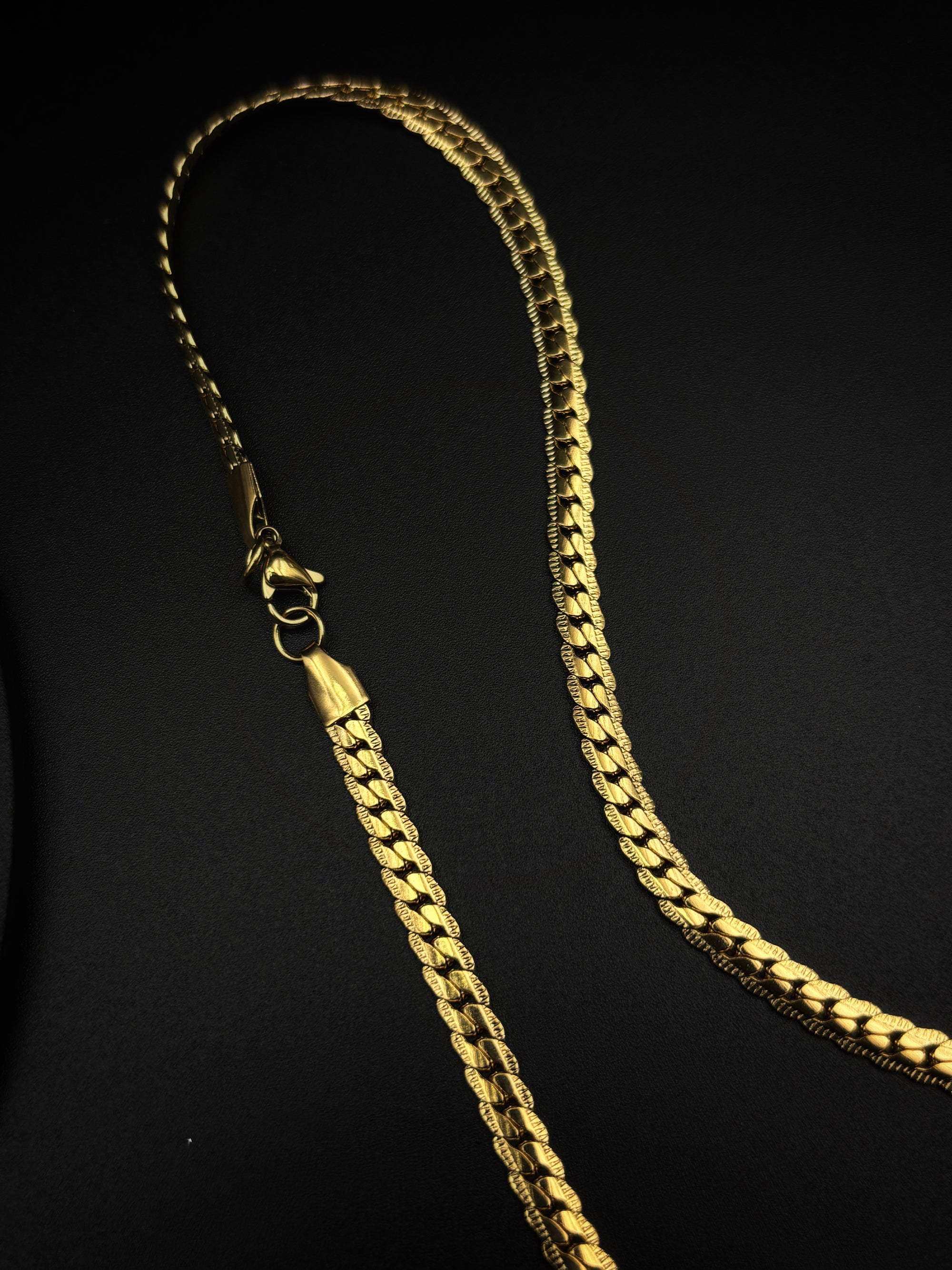 Designer Omega Chain
