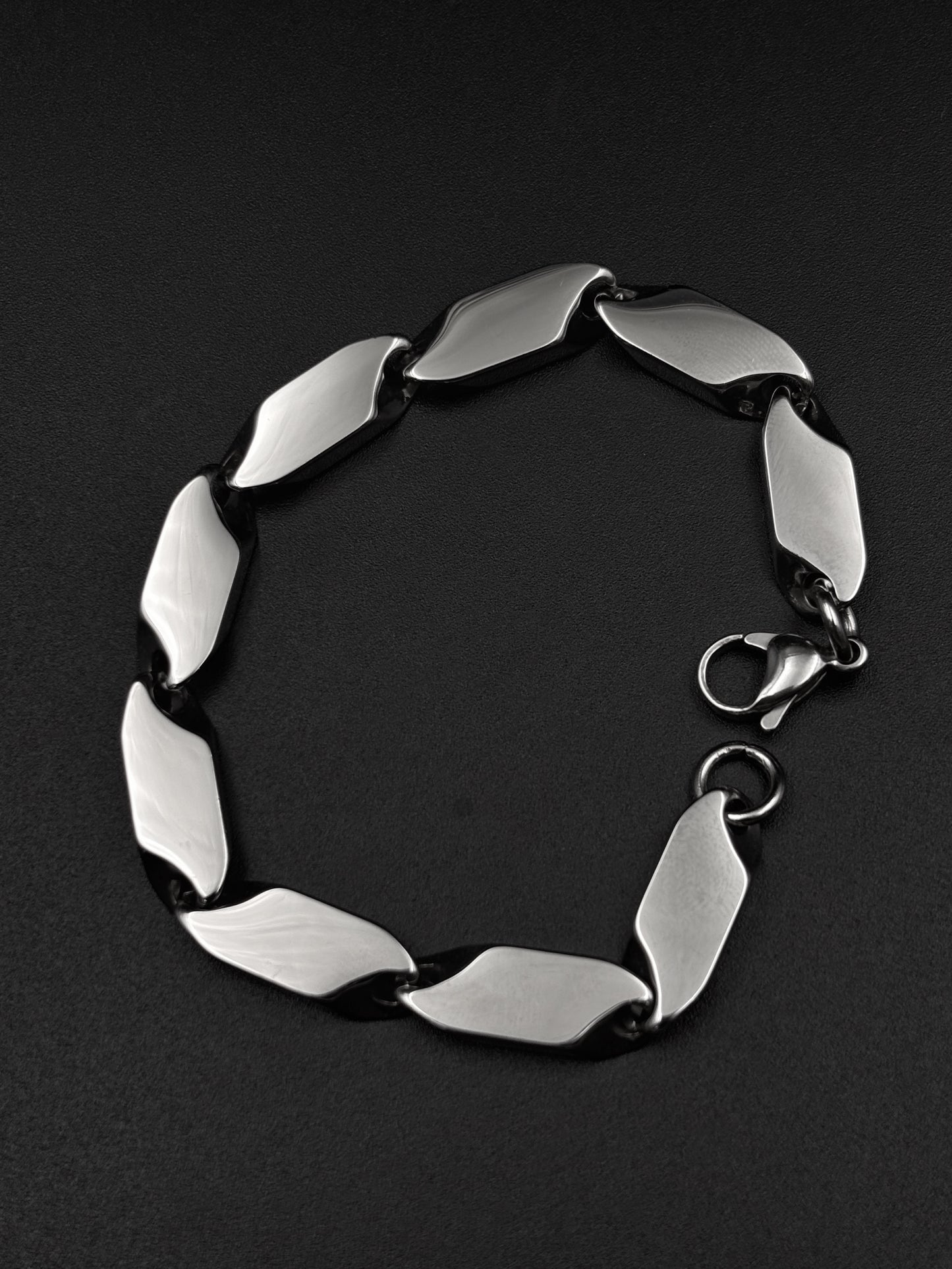 Rhombus Chain Bracelet