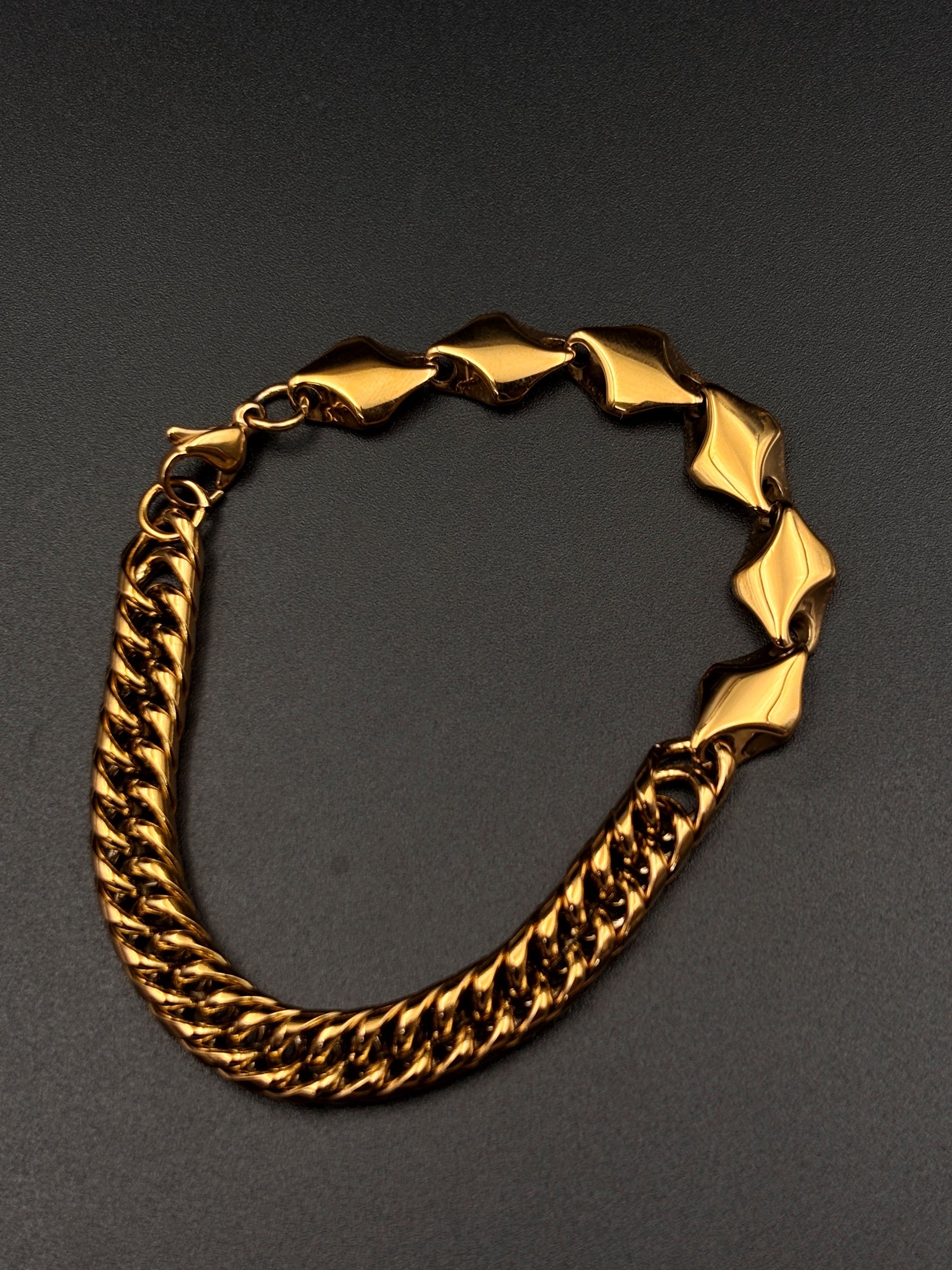Fusion Wavey Chain Bracelet