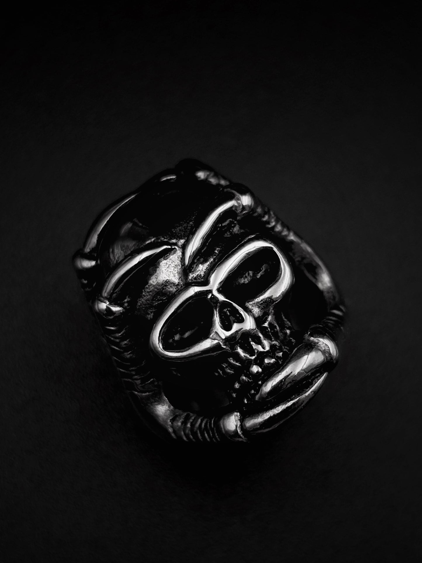 Vasikaran Skull Ring