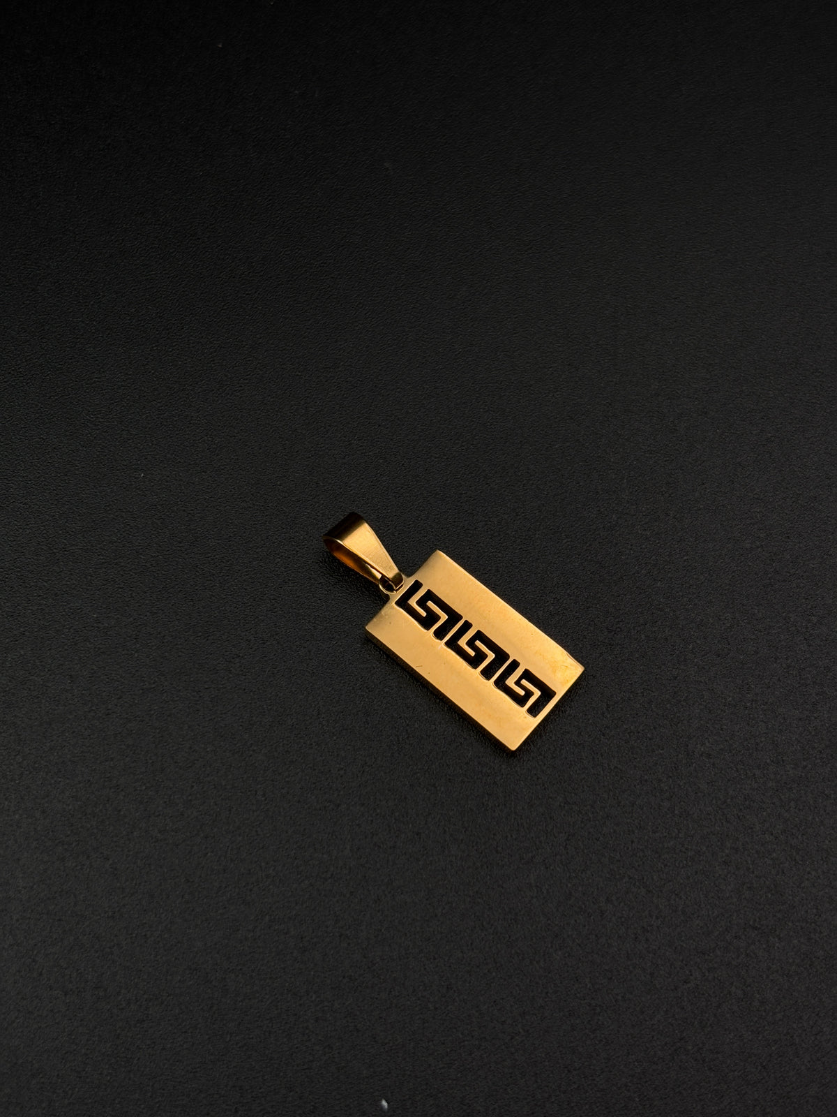 Stella Edge Only Pendant