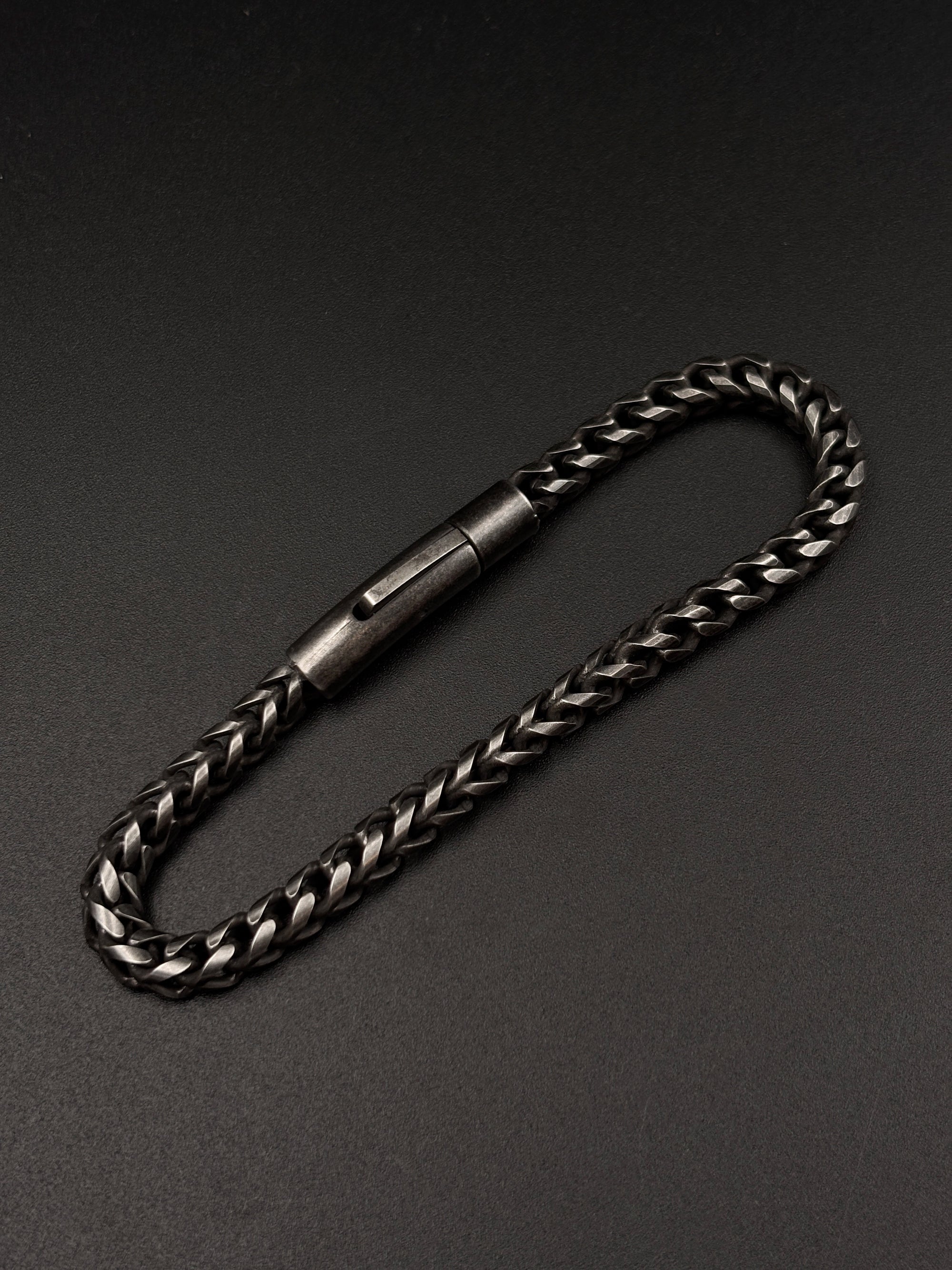 Wheat Chain Bracelet Gunmetal S.Steel (Press Lock)