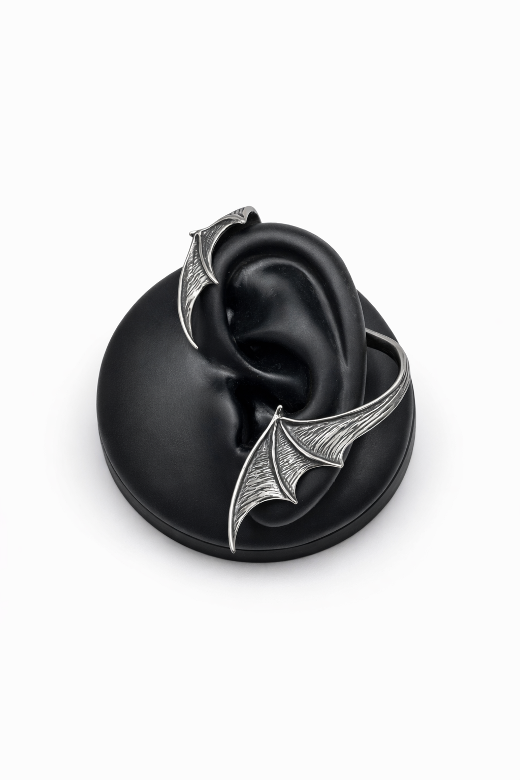 Vamp - Wings Ear Cuff - Needs Piercings