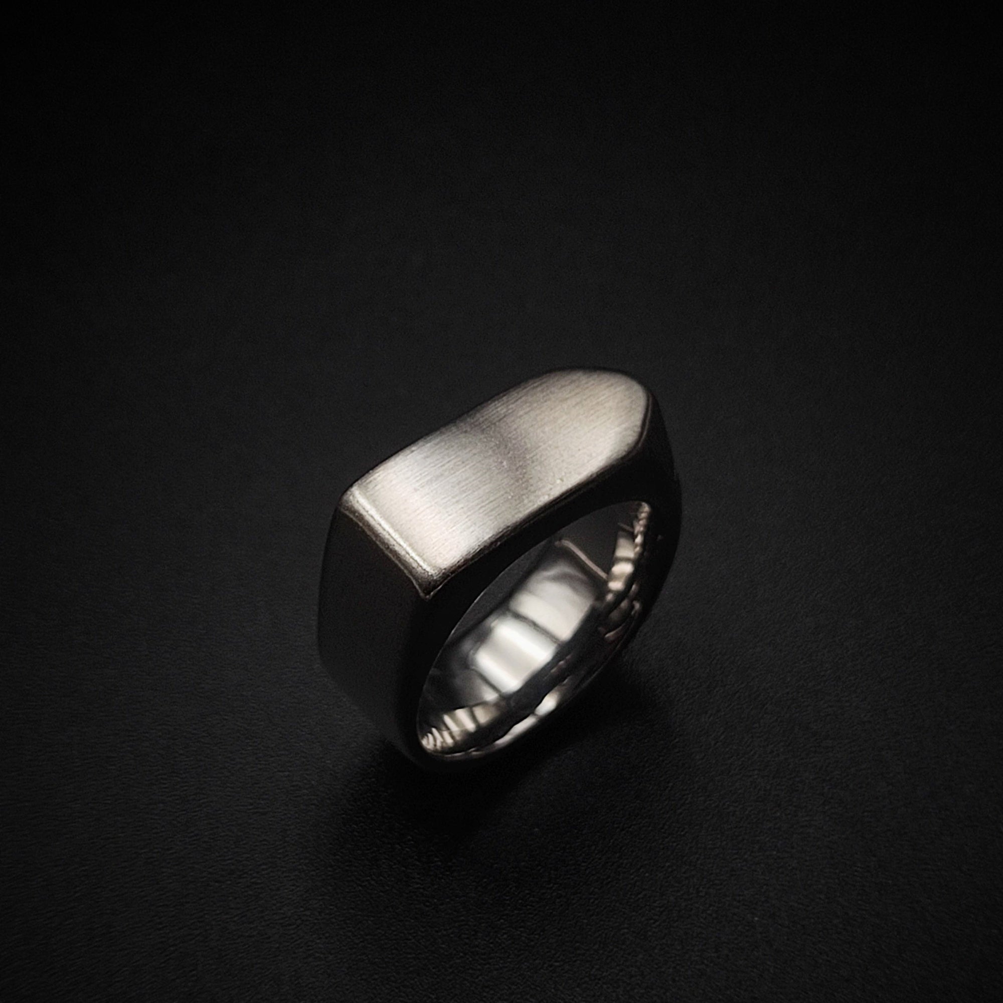 Arrow Signet Ring Passion Fashion / Vrp Fashions 