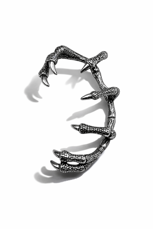 Dragon Claw Ear Cuff (Needs Piercings)