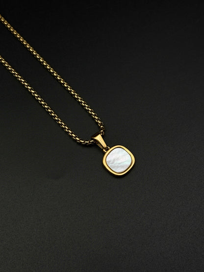 Square Pearl Signet Necklace
