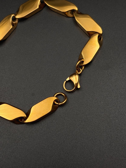 Rhombus Chain Bracelet
