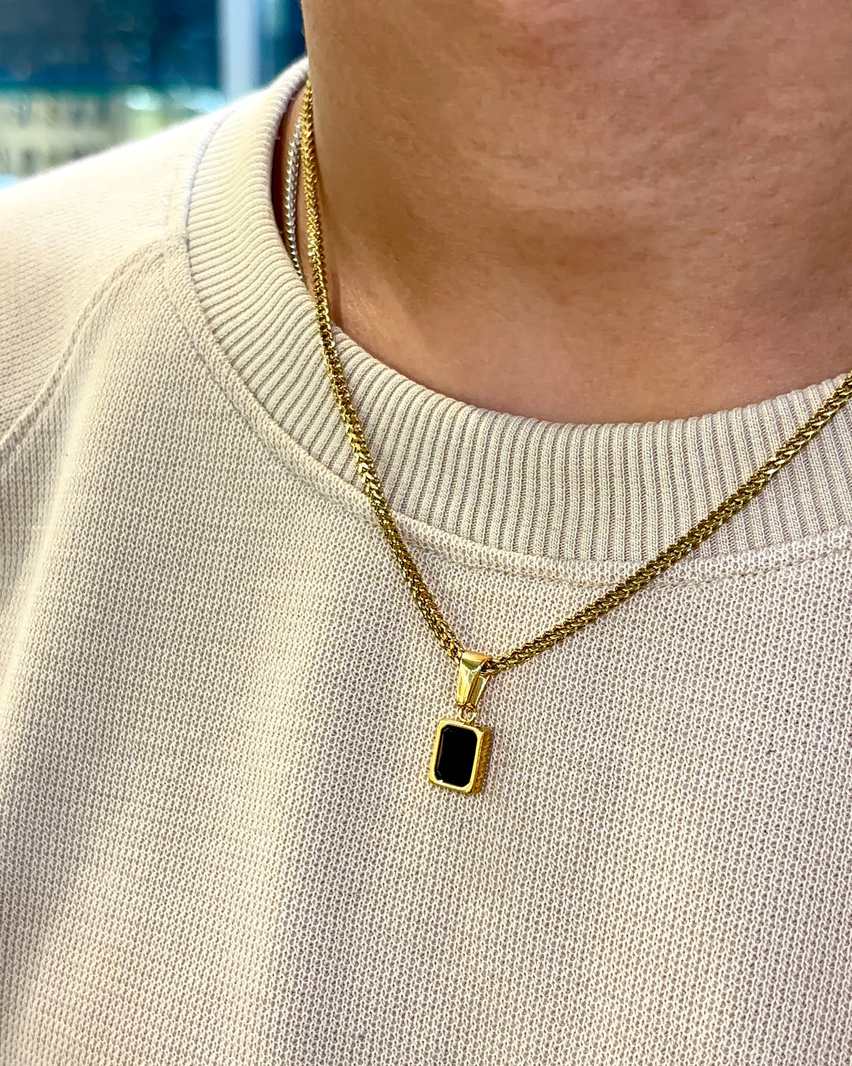 Ratna Signet Pendent