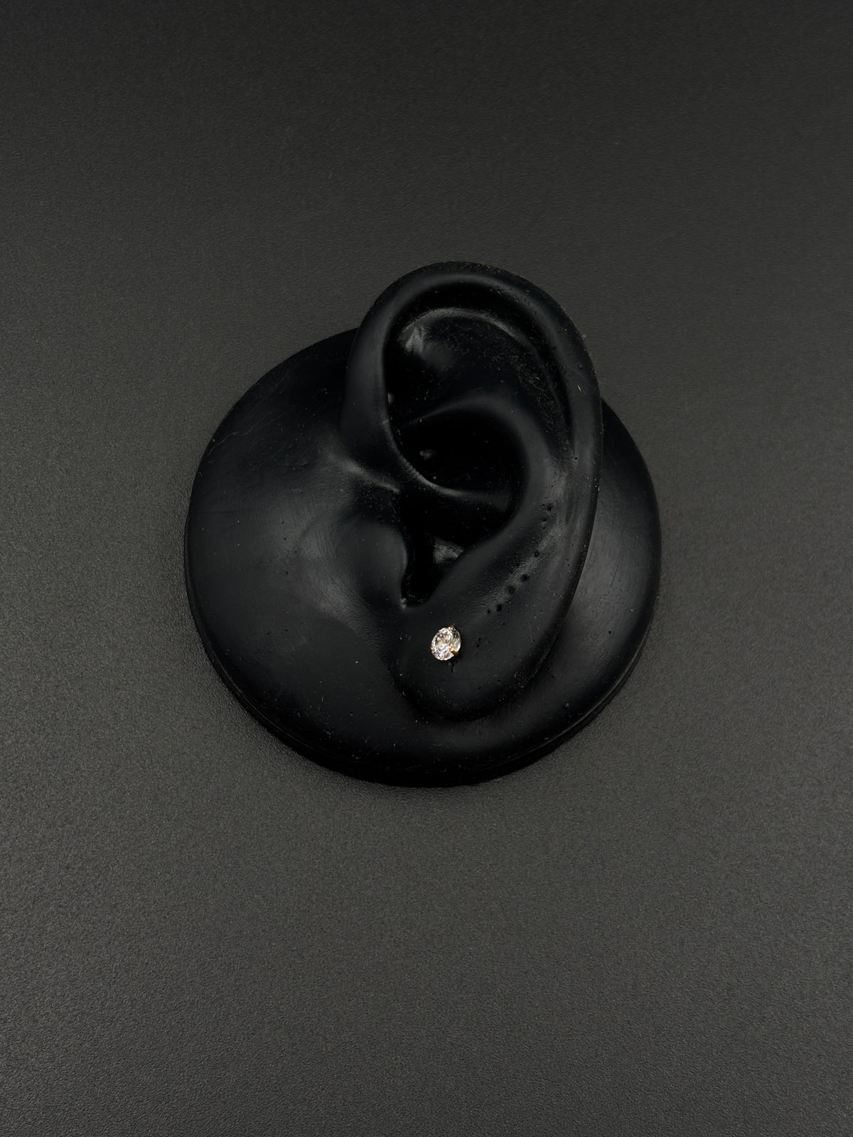 Round Solitaire Studs