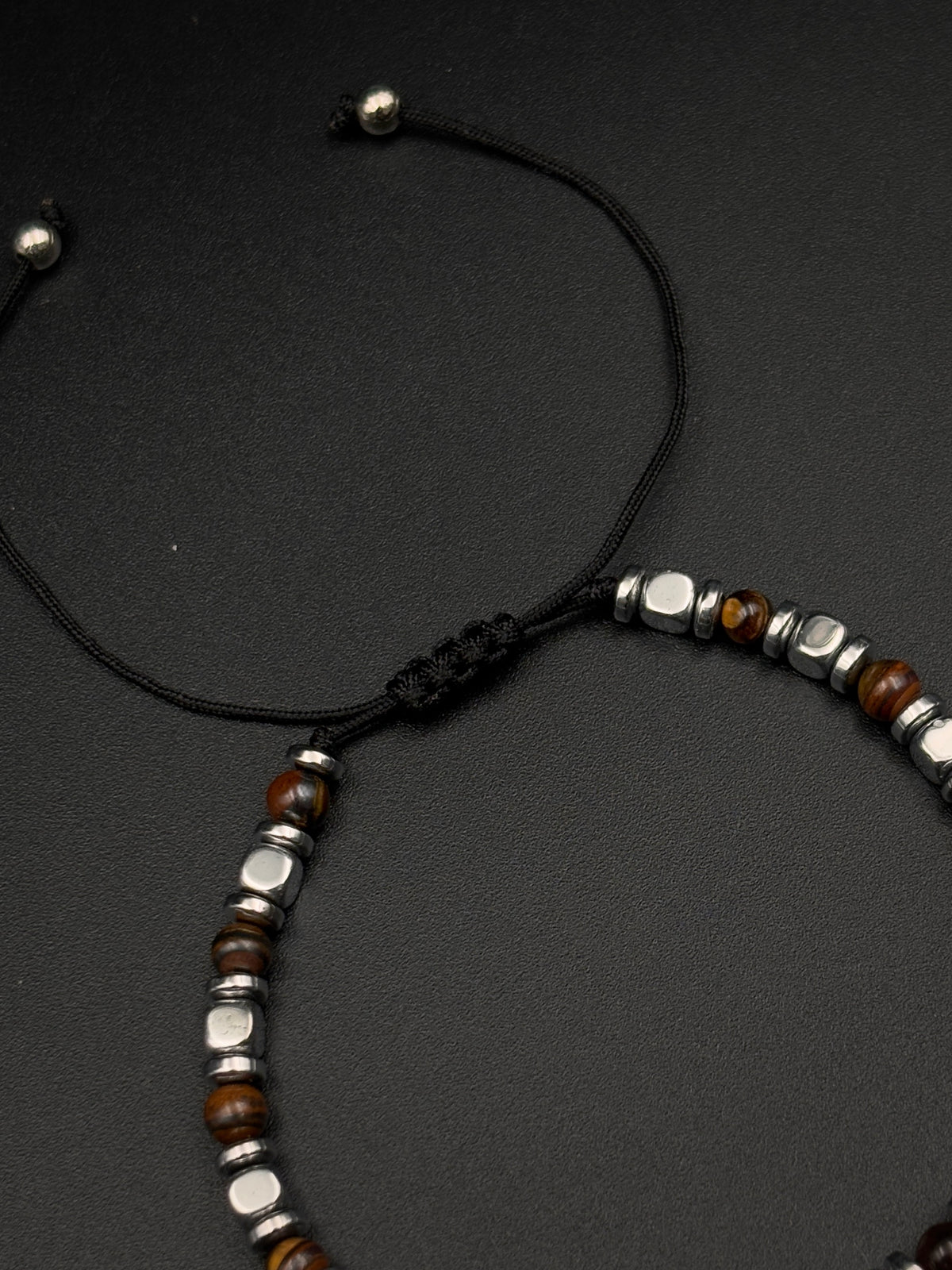Shades of Beads Tiger Eye Bracelet Adjustable Size