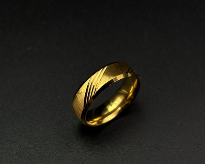 Matty Core Ring