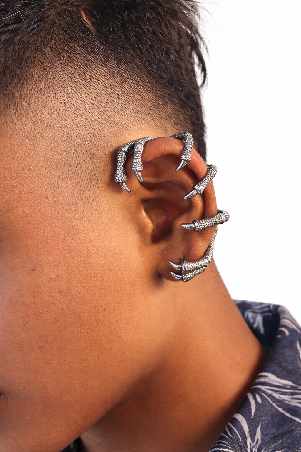 Dragon Claw Ear Cuff (Needs Piercings)