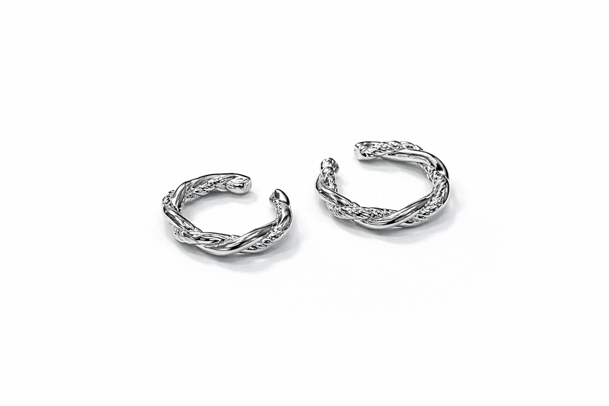 Non Pierced Twisted Rope Hoop