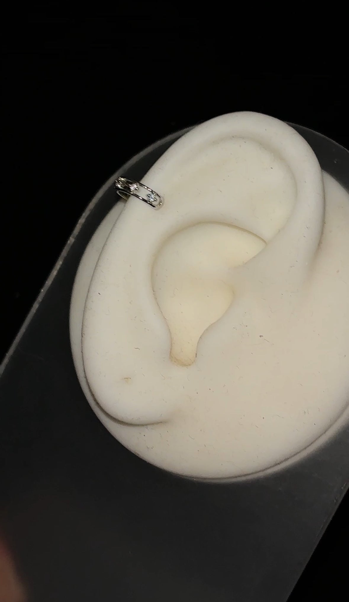 Clip-aura Non Pierced Ear Hoops