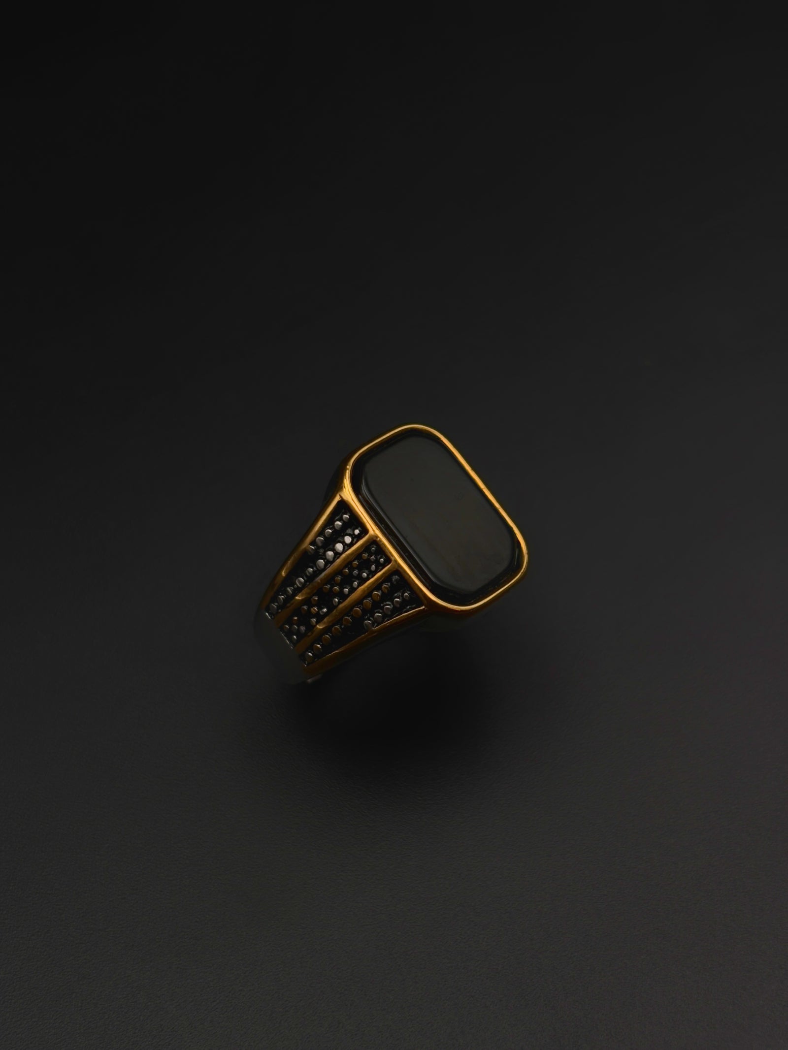 Strix Ring