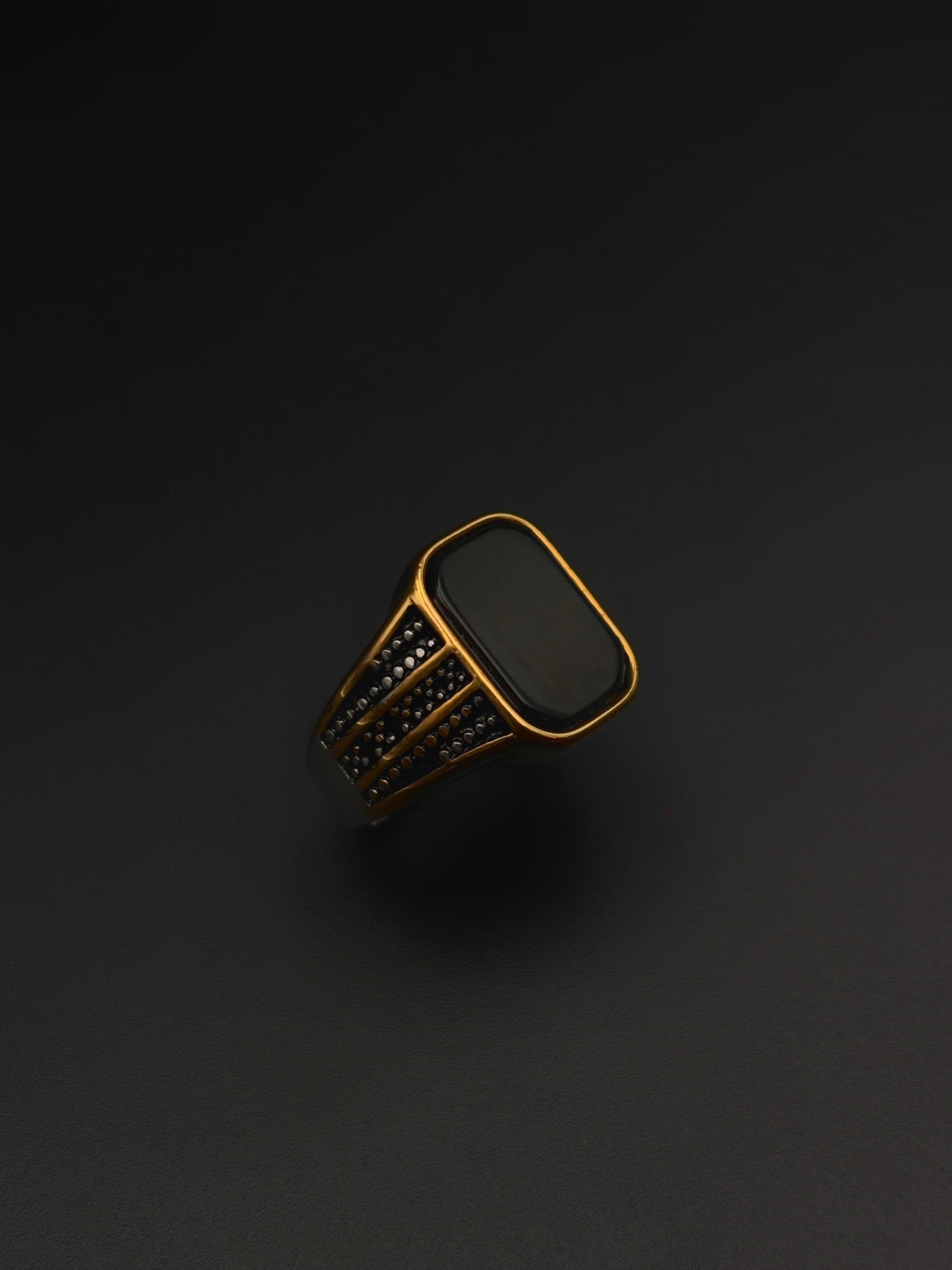 Strix Ring