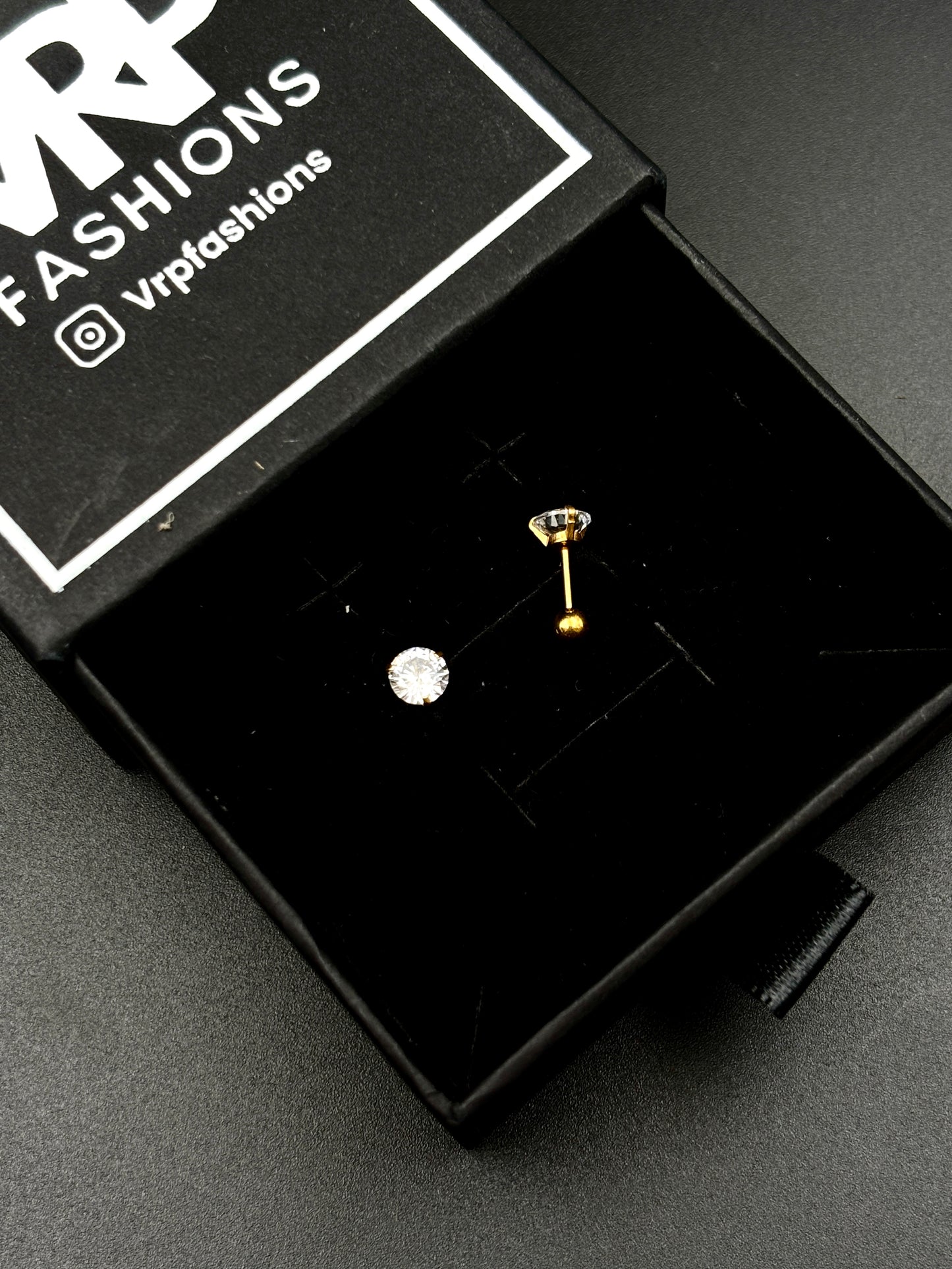 Classic - Solitaire Studs (5mm Gold) Ball Back