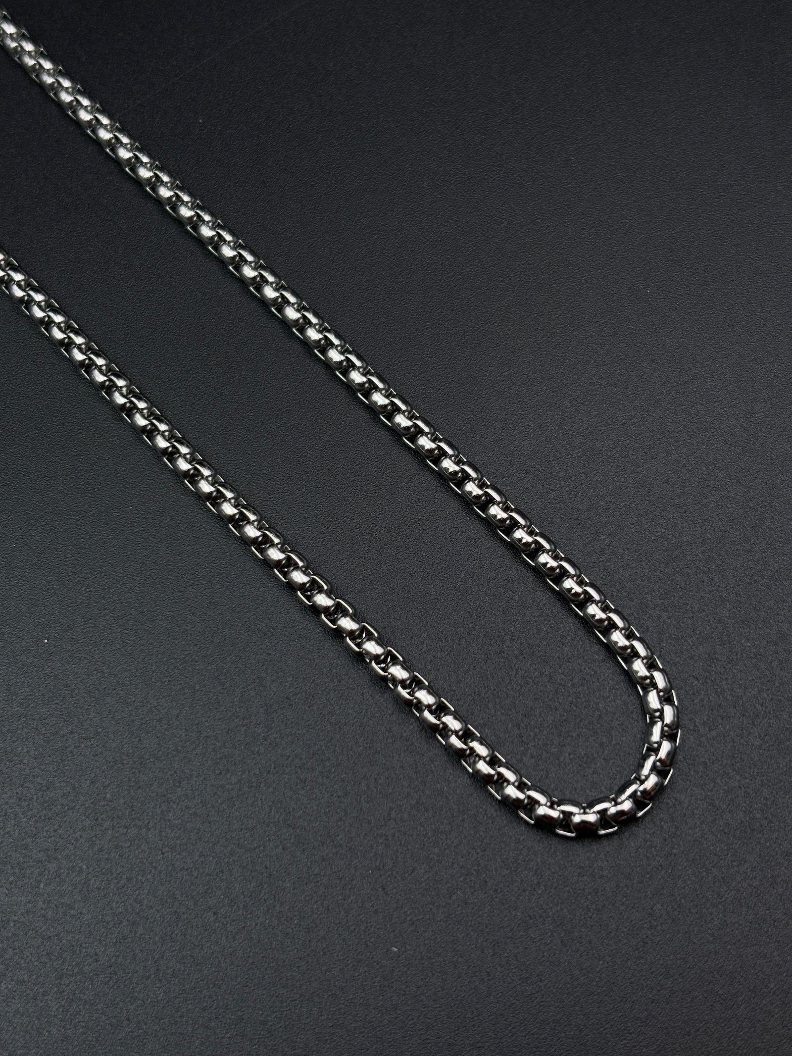 Minimalist Gold & Silver Round Chain for Men
