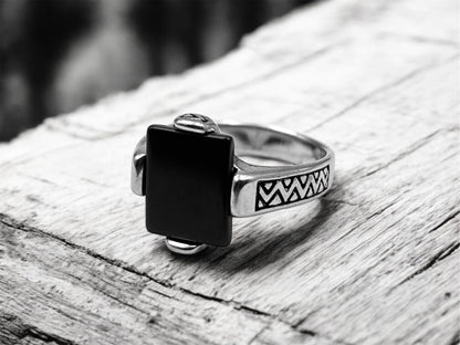 Zyra Signet Ring