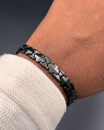 Clovia black ceramic Bracelet