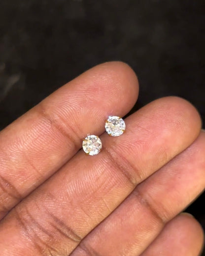 5 mm Round Gold Solitaire Studs Back Screw