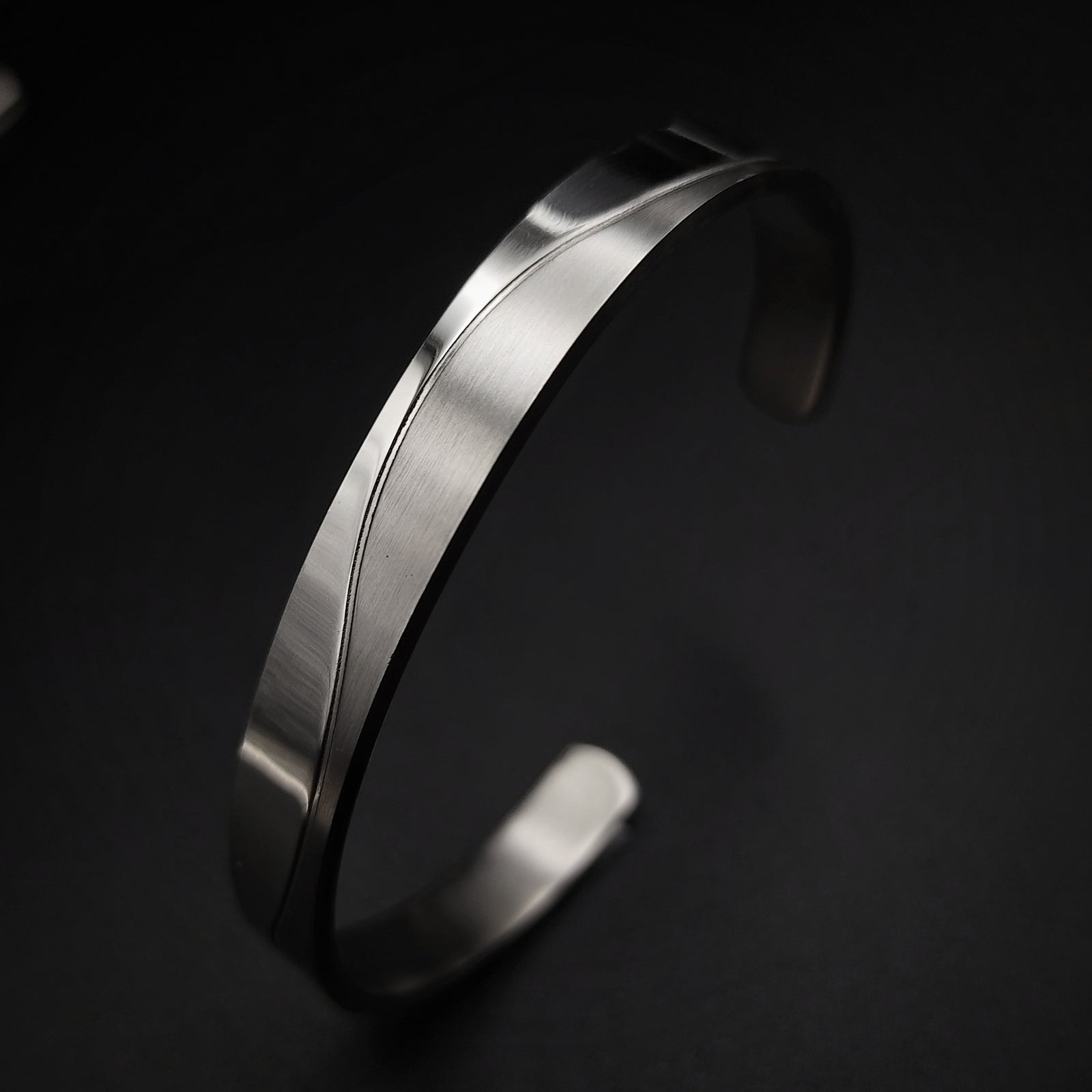 Wave Cuff